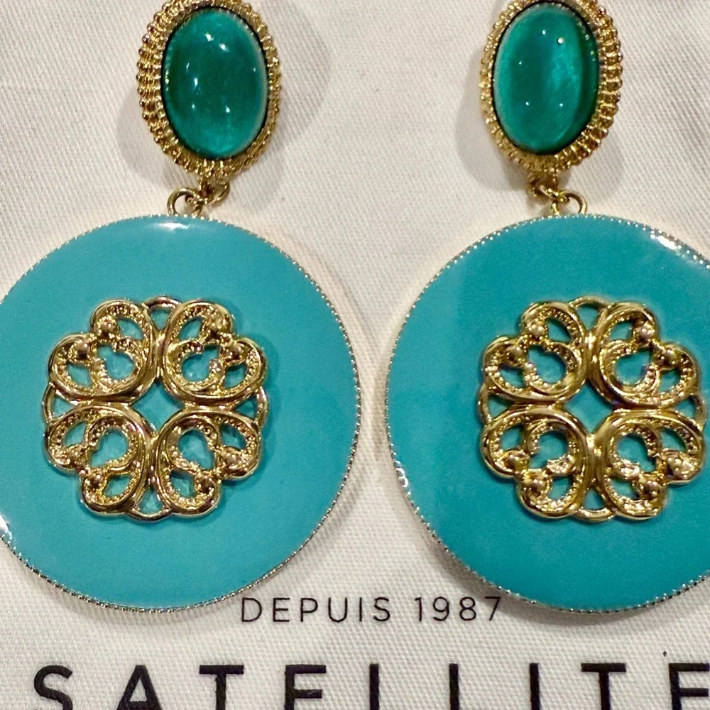 NWOT Satellite Paris earrings from the Amelita collection